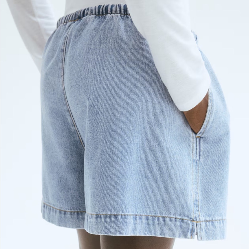 H&M Light Blue Women's Denim Drawstring Shorts - Picture 3 of 7